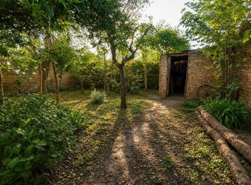Terreno · 330m² · Lote en Venta con Local y Casa a Reciclar Quilmes