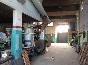 PH · 224m² · 3 Ambientes · Venta Deposito con 5 Deptos en Block Avellaneda