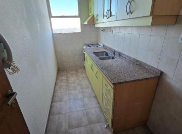 Departamento · 37m² · 2 Ambientes · Alquiler Dto. de 2 Amb. Quilmes Centro