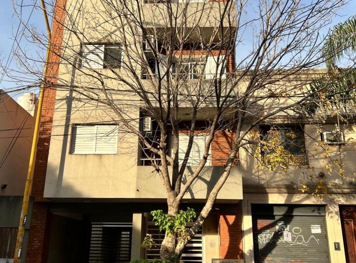 Departamento · 38m² · 2 Ambientes · 1 Cochera