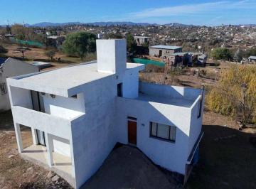 Casa · 150m² · 10 Ambientes · 1 Cochera · Venta Casa Estancia Vieja 3 Dorm 2 Baños Terraza