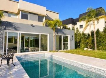Casa · 186m² · 4 Ambientes · Casa 4 Amb en Venta en Marinas Puertos del Lago