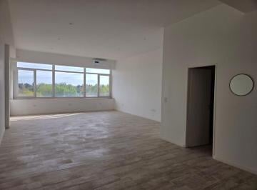 Departamento · 63m² · 1 Ambiente · 1 Cochera · Alquiler Monoambiente con Cochera en Delta Center
