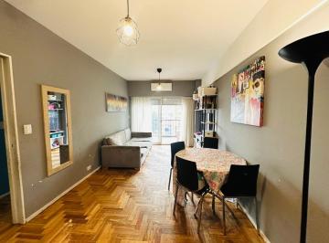 Departamento · 53m² · 3 Ambientes · 1 Cochera · Venta Dpto 3 Amb C/ Cochera, Villa Urquiza!