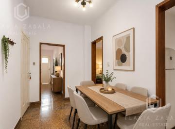 Casa · 73m² · 3 Ambientes · 1 Cochera · Venta Casa Tres Ambientes con Terraza y Cochera en Villa Bosch