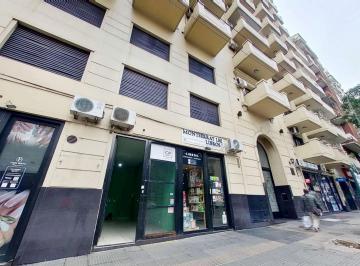 Local comercial · 22m² · Alquiler Local Comercial en Monserrat