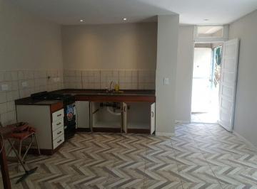 Casa · 120m² · 3 Ambientes · 2 Cocheras · Casa C/gran Terreno, Buena Ubicacion, Barrio Parque