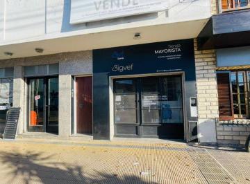 PH · 211m² · 5 Ambientes · 1 Cochera · Casa en Venta 3 Dorm.