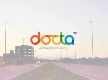 Terreno · 396m² · Lote en Docta 396 m Esquina Apto Comercial
