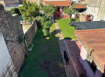 Casa · 184m² · 6 Ambientes · 1 Cochera · Casa 6 Ambientes Avellaneda 2 Familias o Quincho