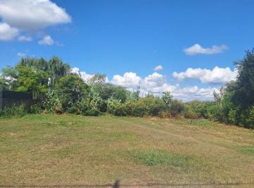 Terreno · 679m² · Venta Lote en Bouwer, Cordoba.