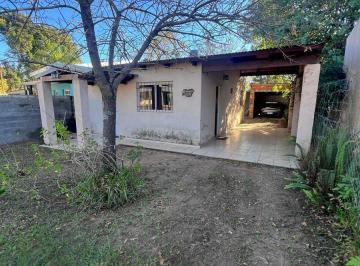 Casa · 60m² · 1 Ambiente · 1 Cochera · Venta Casa a Una Cuadra del Rio, Cayasta.