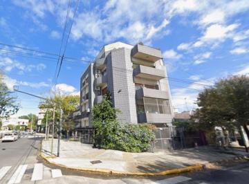 Departamento · 104m² · 5 Ambientes · 1 Cochera · Venta Depto 5 Ambientes en Versalles C/cochera