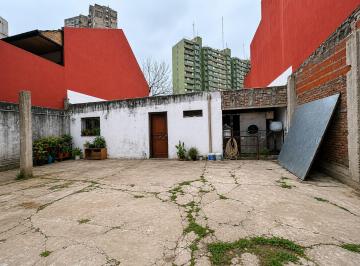Casa · 95m² · 2 Ambientes · Casa 2 Ambientes a Refaccionar en Venta