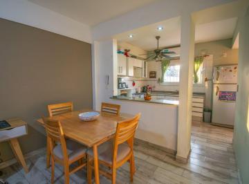 PH · 77m² · 3 Ambientes · Venta PH 3 Amb. con Quincho y Terraza