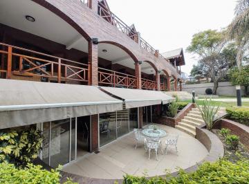Casa · 550m² · 8 Ambientes · 4 Cocheras · Casa en Quilmes, 8 Ambientes. Venta Urgente