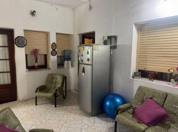 PH · 52m² · 3 Ambientes · PH Dos Dorm. Patio Techado Venta Ramos Mejia