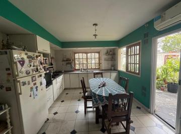 PH · 154m² · 7 Ambientes · Venta PH y Departamento Parque Chacabuco