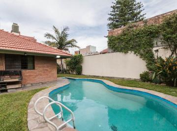 Casa · 373m² · 5 Ambientes · 1 Cochera · Apto Crédito! Casa con Local Comercial y Garage