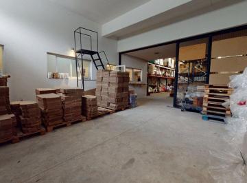 Bodega-Galpón · 299m² · Galpon en Venta Hernandez