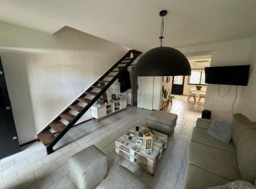 PH · 138m² · 4 Ambientes · 1 Cochera · Venta Duplex 4 Ambientes con Cochera en Ituzaingo