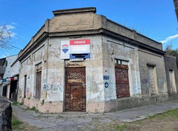 Terreno · 219m² · Lote en Venta - Excel. Esquina P/uso Comercial - Lanús