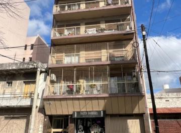 Departamento · 50m² · 3 Ambientes · Venta Dpto Muy Luminoso 3 Amb Contra Frente