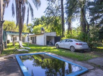 Casa · 90m² · 3 Ambientes · 1 Cochera · Casa en Venta 1 Dormi, Pileta - Quincho en Ybarlucea