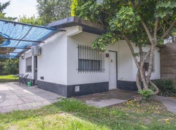 Casa · 63m² · 3 Ambientes · Casa en Venta 2 Dorm./ Pileta en Ricardone