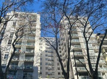 Departamento · 35m² · 2 Ambientes · 1 Cochera · Venta Apartamento 1 Dormitorio Gje Box Cordón Sur