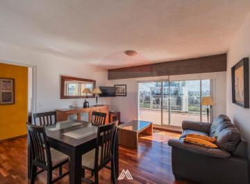 Departamento · 39m² · 2 Ambientes · 1 Cochera · Alquiler Temporal Amueblado 1 Dorm. Punta Carretas