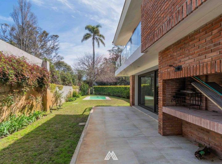 Departamento · 214m² · 5 Ambientes · 3 Cocheras