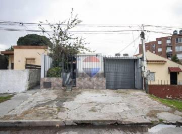 Casa · 61m² · 4 Ambientes · 1 Cochera · Venta Casa Malvin Norte 2 Dorm. Garaje Local