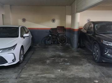 Garage · 13m² · Venta de Cochera en Corazón de Once