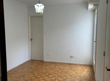 Departamento · 32m² · 2 Ambientes · Belgrano 2 Amb Reciclado con Cocina y Lavadero