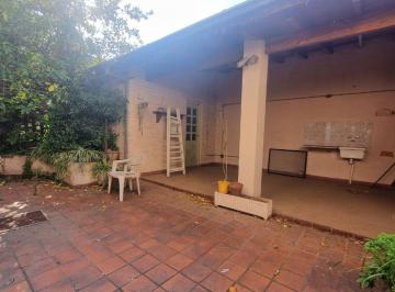 Departamento · 77m² · 3 Ambientes · 1 Cochera · Venta Depto Tipo Casa 3 Amb Patio Ciudad Evita