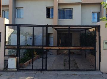 Departamento de 3 ambientes, Maipú · Duplex en Venta en Maipú