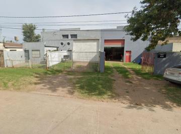 Bodega-Galpón · 422m² · Galpón en Venta en Lincoln