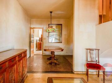 Casa · 164m² · 6 Ambientes · 1 Cochera · Casa Venta 4 Dorm + Dep + Baño + Jardin + Patio Refacc