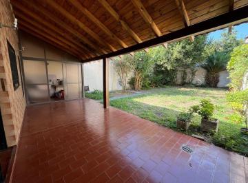 Casa · 203m² · 5 Ambientes · 2 Cocheras · Venta Casa 5 Amb Pueyrredon Jardin Coch Quinch