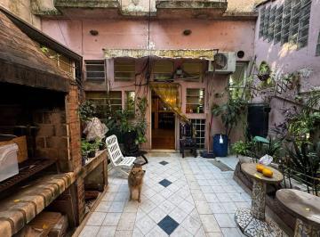 PH · 43m² · 3 Ambientes · Venta PH a Refaccionar Coghlan