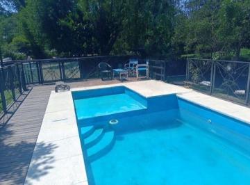 Quinta vacacional · 145m² · 3 Dormitorios · Quinta en Venta en Mariano Acosta