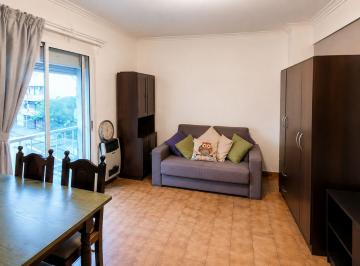 Departamento · 32m² · 2 Ambientes · Venta Departamento 2 Ambientes Flores Luminoso