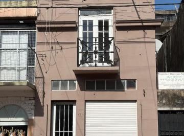 Local comercial · 50m² · Alquiler Oficina / Consultorio / Estetica