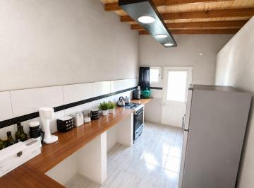 Casa · 84m² · 2 Ambientes · 1 Cochera · Venta Casa Dos Ambientes Acantilados a Terminar