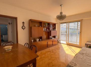 Departamento · 62m² · 3 Ambientes · Venta Depto. 3 Amb. Monte Castro - Apto Credito