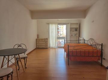 Departamento de 1 ambiente, Recoleta · Usd 60.000 - 28,5 m² - Recoleta 1 Ambiente Refaccionado con Balcon Francés y Vista Abierta