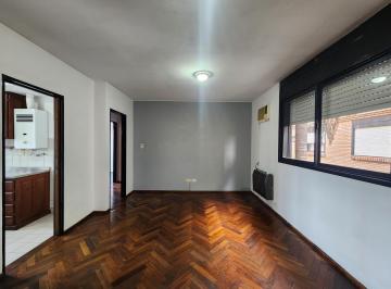 Departamento · 49m² · 3 Ambientes · 1 Cochera · Alquiler Departamento de Dos Dorm. con Cochera