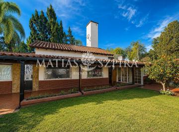Casa · 195m² · 5 Ambientes · 2 Cocheras · Casa en Villa Gobernador Udaondo