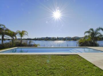 Casa · 200m² · 5 Ambientes · 3 Cocheras · Venta Casa 5 Ambientes con Vista Al Lago en San Gabriel